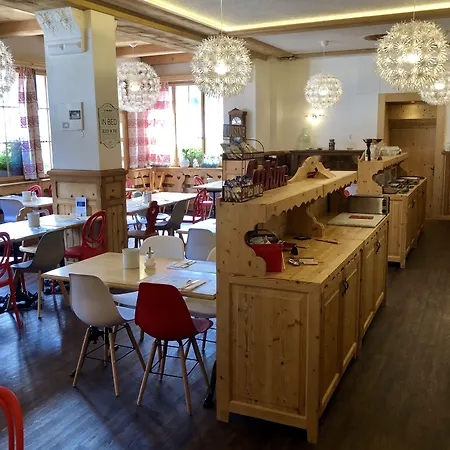 Lifestyle & By Beau-sejour