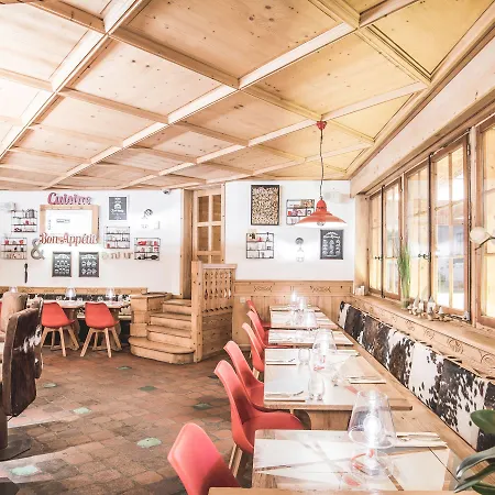 Lifestyle & By Beau-sejour